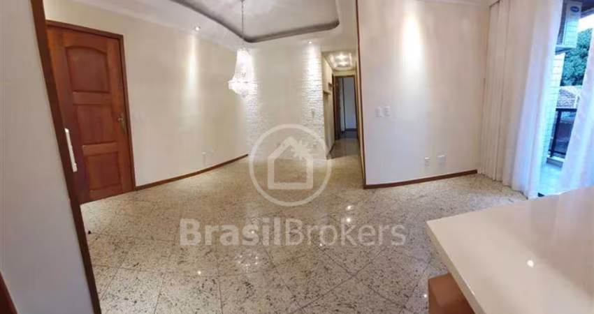 Excelente apartamento em prédio único