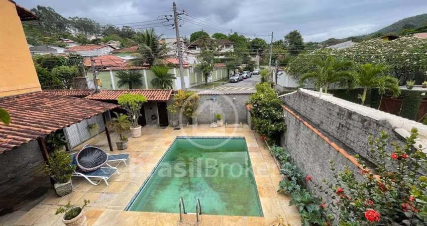 A casa dos seus sonhos na Freguesia!