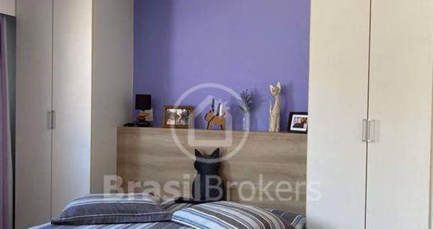 Excelente apartamento 2 dormitórios no Pechincha