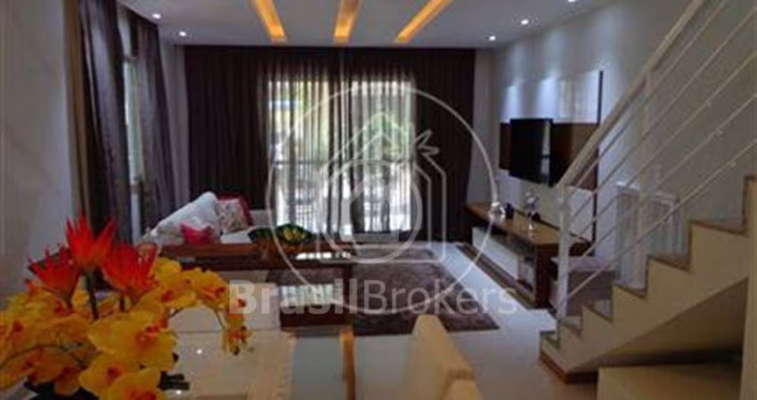 Casa de Condomínio à venda com 209,00m² e 4 quartos em Freguesia (Jacarepaguá), Rio de Janeiro - rj