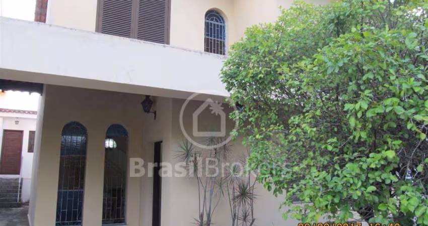 Casa à venda com 342,00m² e 3 quartos em Taquara, Rio de Janeiro - rj