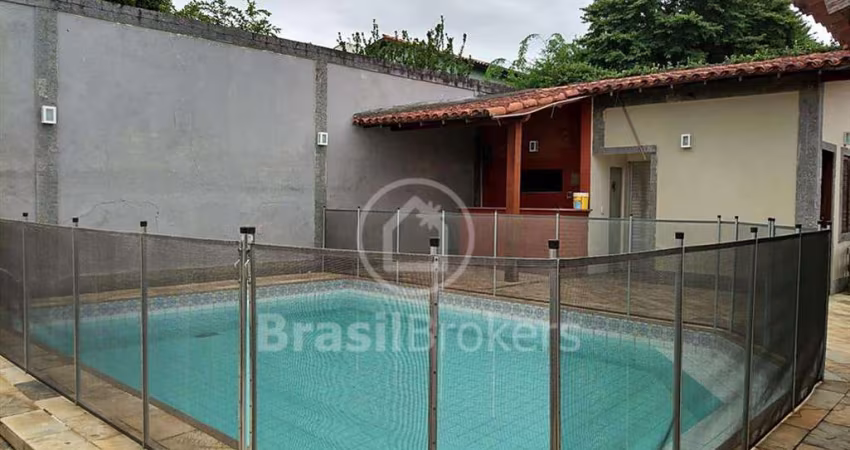 Casa de Condomínio à venda com 601,00m² e 7 quartos em Anil, Rio de Janeiro - rj