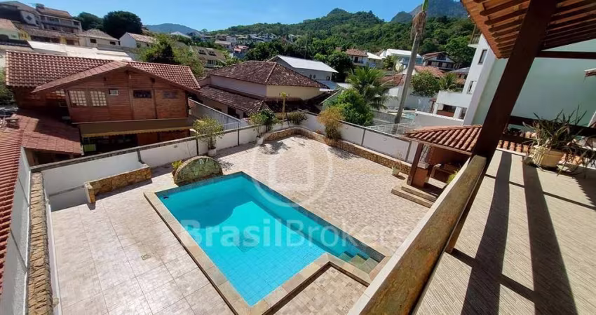 Casa de Condomínio à venda com 491,00m² e 4 quartos em Anil, Rio de Janeiro - RJ