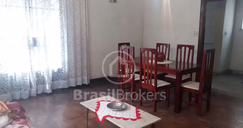 Casa à venda com 587,00m² e 4 quartos em Anil, Rio de Janeiro - rj