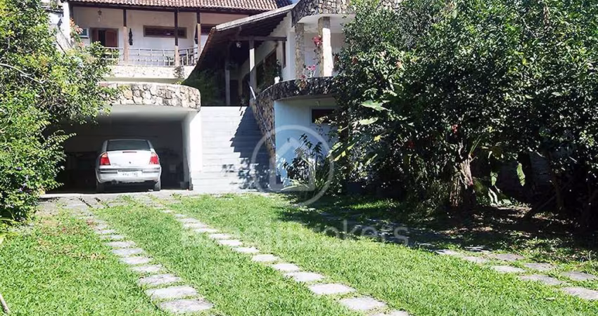 Casa à venda com 931,00m² e 4 quartos em Freguesia (Jacarepaguá), Rio de Janeiro - rj