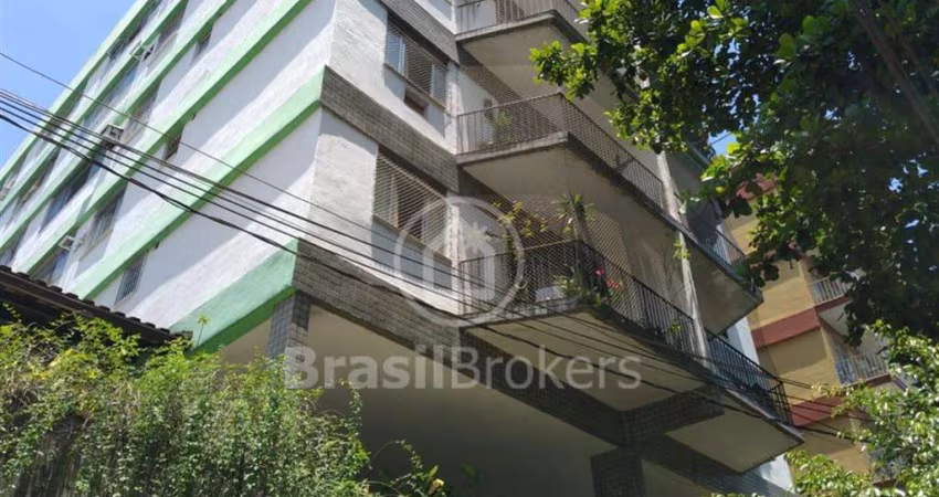 CONDOMINIO DO EDIFICIO CLAUDIA - Apartamento 2 quartos