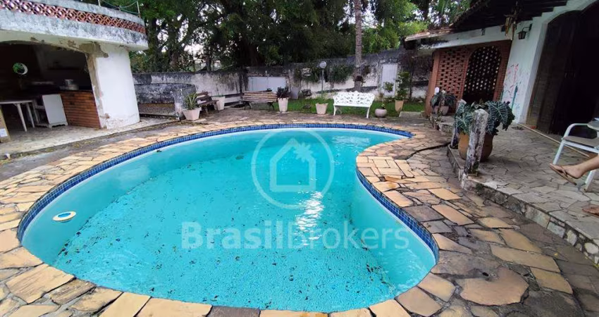 Casa 4 quartos num terreno de 1415 m² na Freguesia