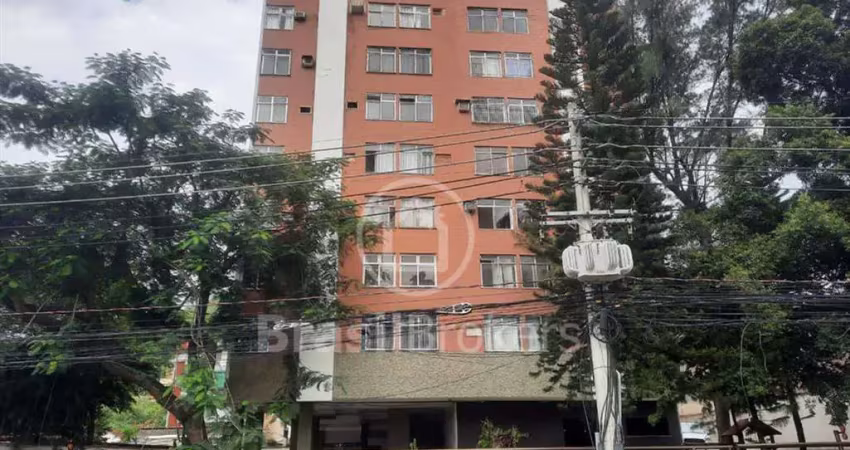 Apartamento 2 quartos vazio / aceitando financiamento
