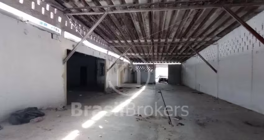 Barracão / Galpão / Depósito à venda na Rua Marechal José Beviláqua, Taquara, Rio de Janeiro