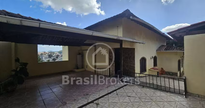 Casa a venda de condomínio eldorado, freguesia / jacarepaguá