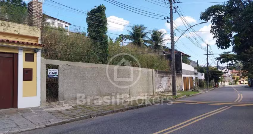 Terreno à venda na Estrada do Bananal, Freguesia (Jacarepaguá), Rio de Janeiro