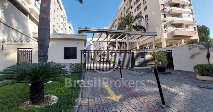 Apartamento de 2 quartos no condomínio spazio rimini - pechincha