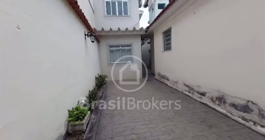 Casa com 2 quartos à venda na Rua Monsenhor Marques, Pechincha, Rio de Janeiro