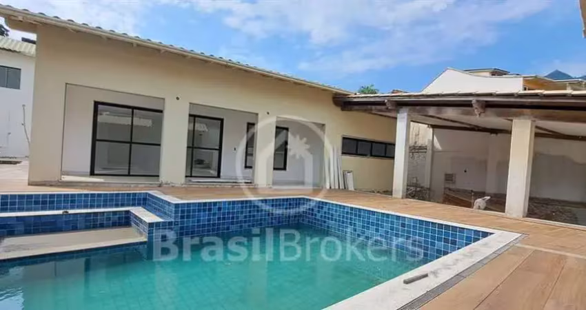Casa linear 3 quartos em finalização de construção condomínio vilarejo