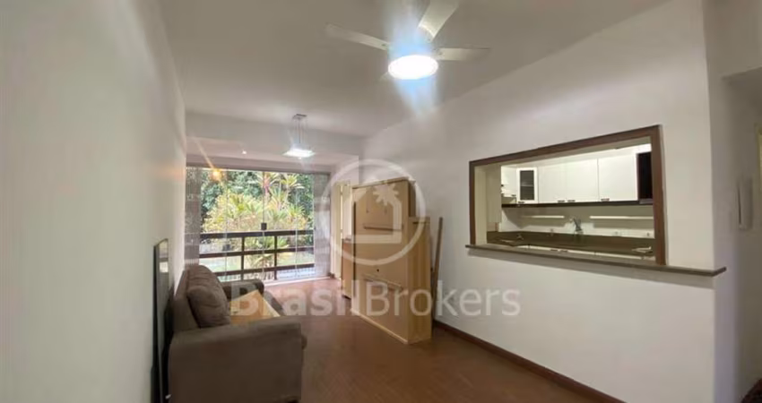 EXCLUSIVIDADE!! Apartamento de 3 quartos, 1 sute, dependência completa pronto para entrar e morar no Jardim Guanabara !