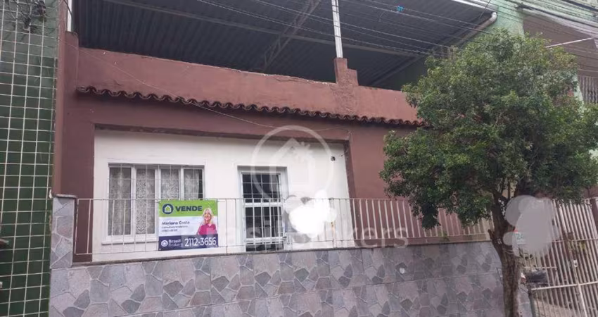 OPORTUNIDADE!!!! CASA NA PORTUGUESA COM 2 QUARTOS