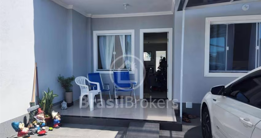Casa à venda com 69,00m² e 2 quartos em Coqueiral, Araruama - rj