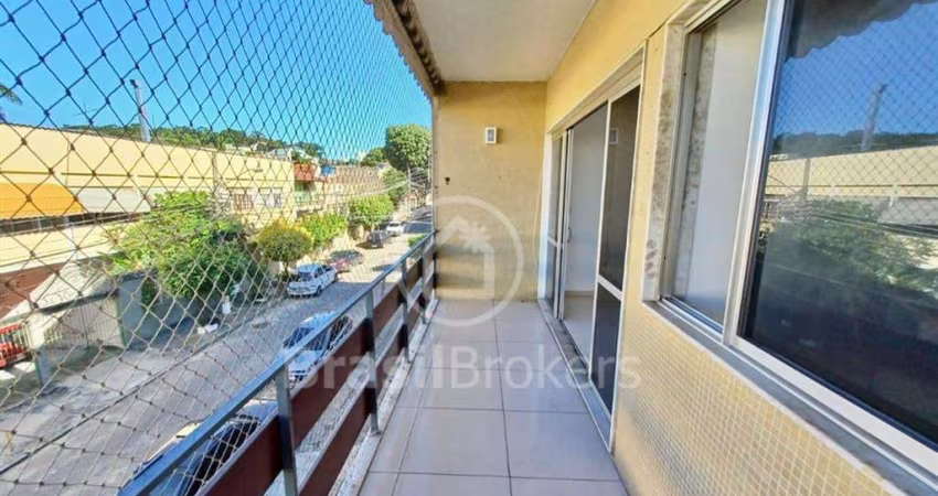 Apartamento de 2 quartos próximo à Praia da Bica