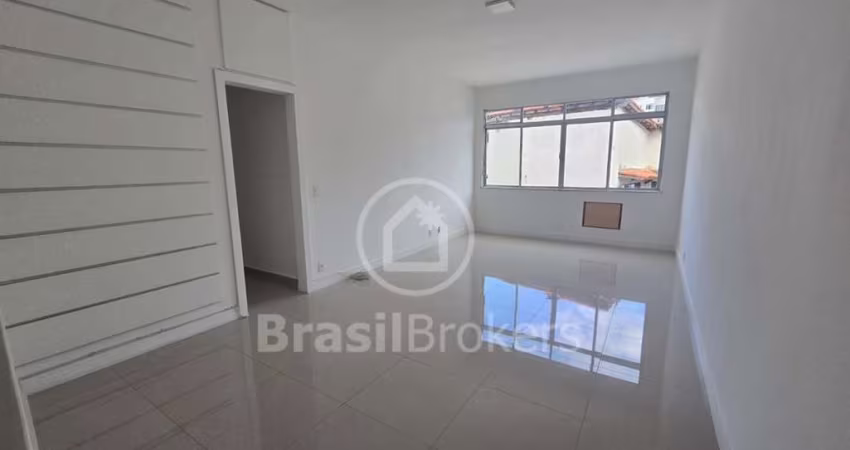 APARTAMENTO 3 QUARTOS 1 SUITE COM 102m² ENTRE MONERÓ E TAUÁ - ILHA DO GOVERNADOR - RJ