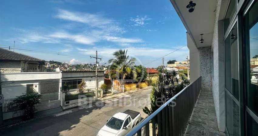 Casa à venda com 410,00m² e 3 quartos em Jardim Guanabara, Rio de Janeiro - rj
