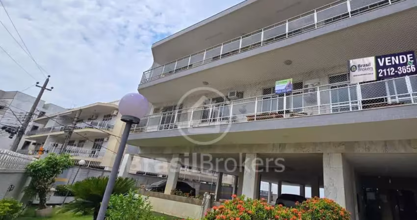 Lindo apartamento varandão 3 quartos, suíte e elevador no quebra côco