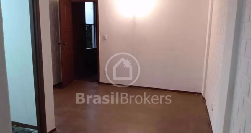 Apartamento à venda com 47,00m² e 2 quartos em Cacuia, Rio de Janeiro - rj