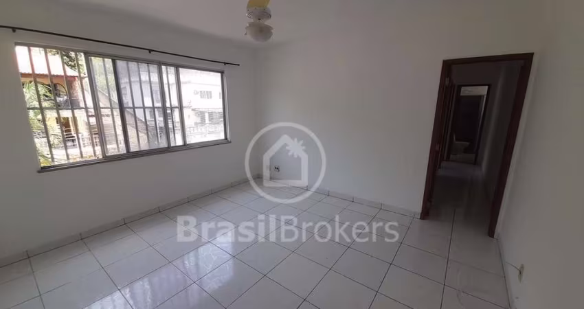 Apartamento em rua tranquila