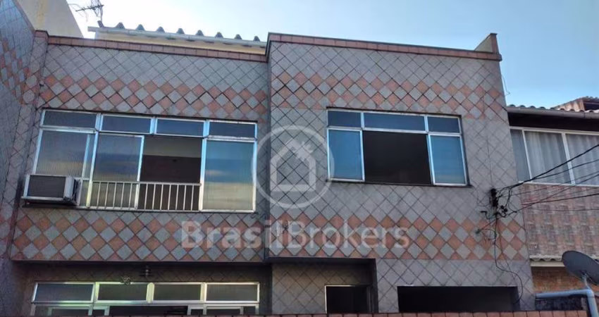 Casa à venda com 150,00m² e 5 quartos em Portuguesa, Rio de Janeiro - rj