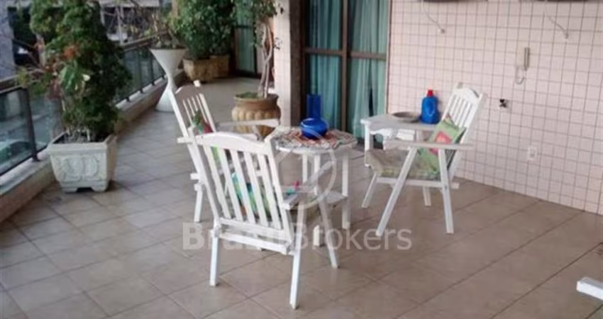 Apartamento à venda com 225,00m² e 4 quartos em Jardim Guanabara, Rio de Janeiro - rj