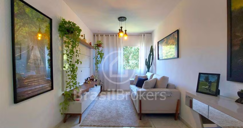 Apartamento em condomínio.