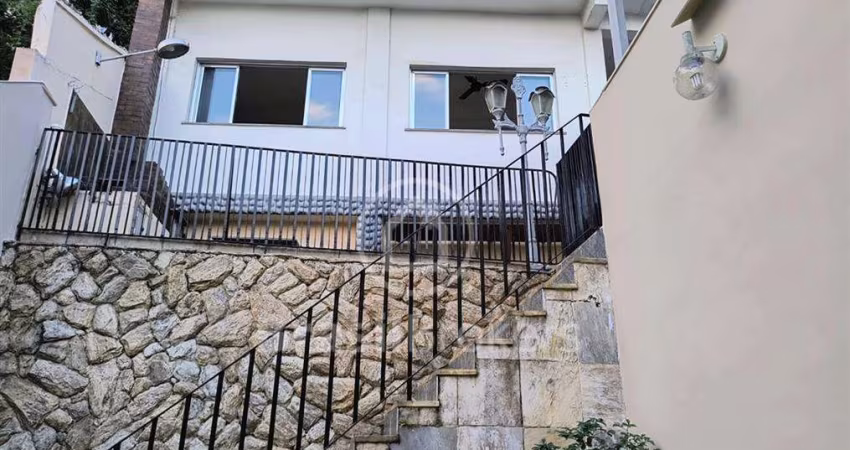 Casa à venda com 540,00m² e 4 quartos em Jardim Guanabara, Rio de Janeiro - RJ