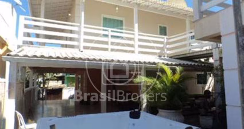 Casa de Condomínio à venda com 360,00m² e 5 quartos em Peró, Cabo Frio - rj