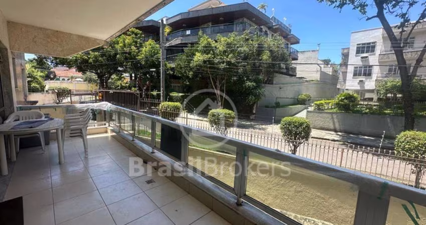 Amplo Apartamento de 3 quartos com suíte no Quebra Coco