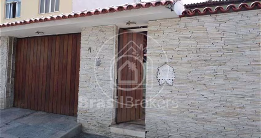 Casa à venda com 72,00m² e 3 quartos em Bancários, Rio de Janeiro - rj