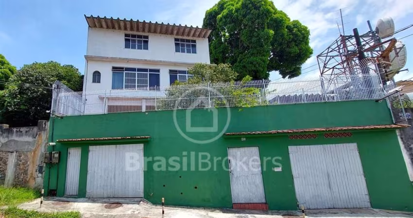 Casa à venda com 226,00m² e 2 quartos em Jardim Carioca, Rio de Janeiro - rj