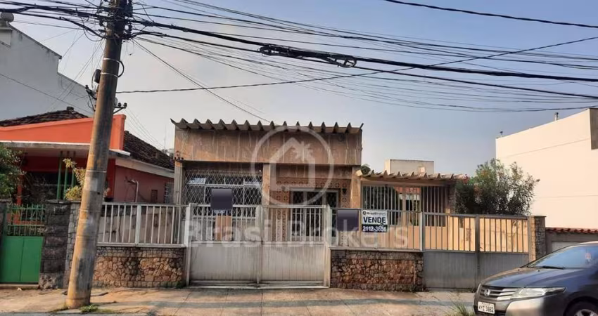 Excelente casa no Jardim Guanabara próximo a padaria do Anibal