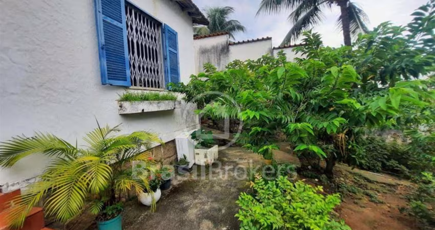 Casa à venda com 500,00m² e 3 quartos em Tauá, Rio de Janeiro - rj
