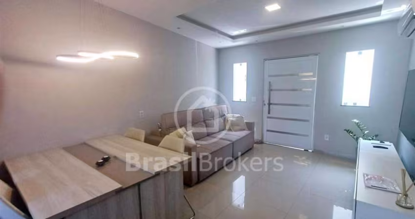 Casa de 2 quartos , 2 suítes e closet na parte baixa do Jardim Carioca