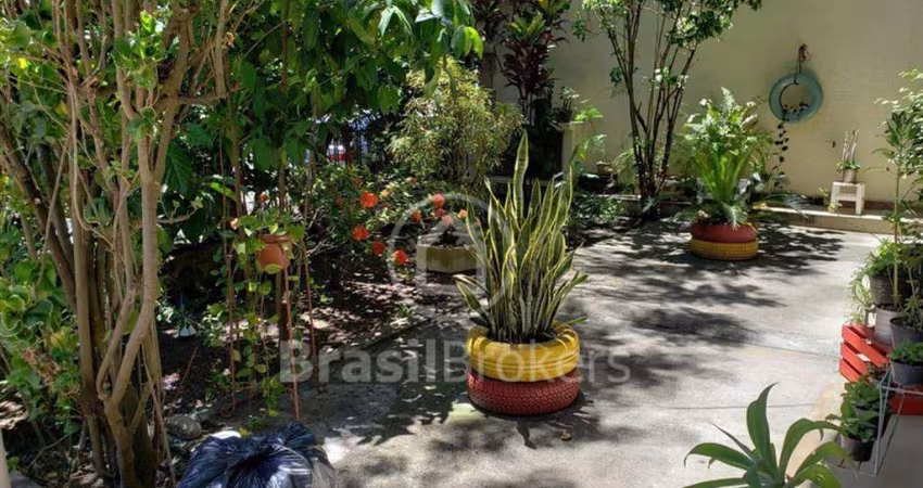 Casa à venda com 401,00m² e 2 quartos em Freguesia (Ilha do Governador), Rio de Janeiro - rj