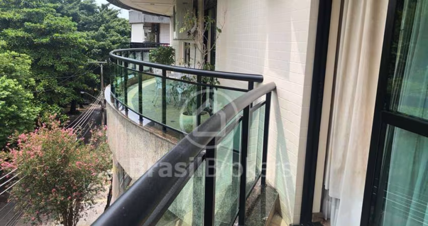 Apartamento à venda com 220,00m² e 4 quartos em Jardim Guanabara, Rio de Janeiro - rj