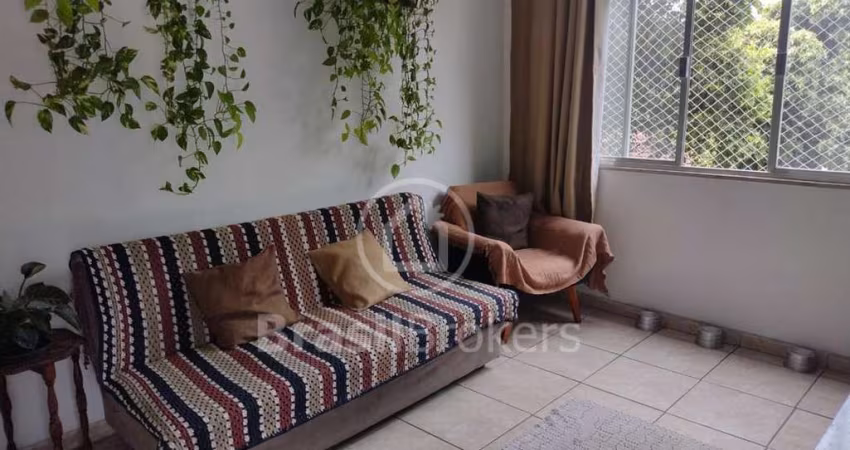 Apartamento à venda de 02 quartos no Cocotá