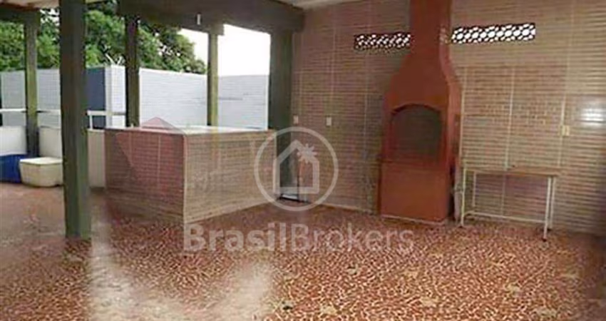Casa à venda com 130,00m² e 3 quartos em Tauá, Rio de Janeiro - rj