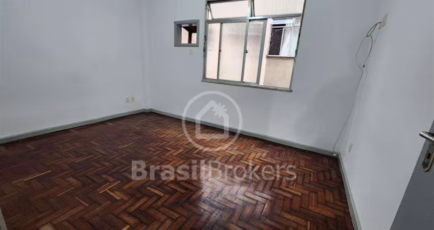 Apartamento  02 quartos a venda.
