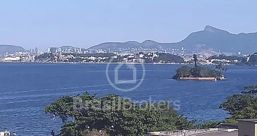 Casa à venda com 450,00m² e 4 quartos em Freguesia (Ilha do Governador), Rio de Janeiro - rj