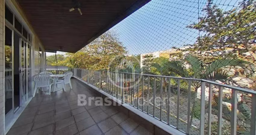 Apartamento à venda com 225,00m² e 3 quartos em Jardim Carioca, Rio de Janeiro - rj