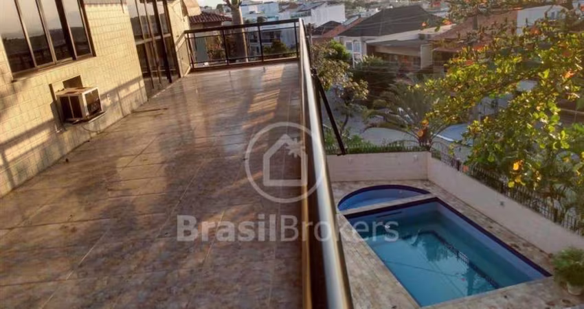 CONDOMINIO DO EDIFICIO NOVO MILLENIUM - Apartamento 3 quartos, sendo 1 suíte