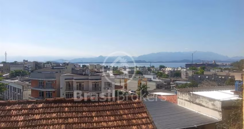 Casa 3 quartos, sendo 1 suíte