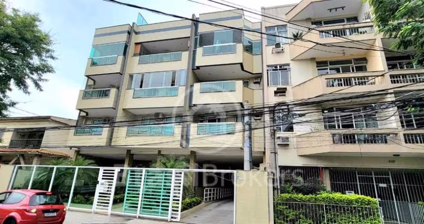 Apartamento 2 quartos, 1 suíte, varanda com direito ao uso laje