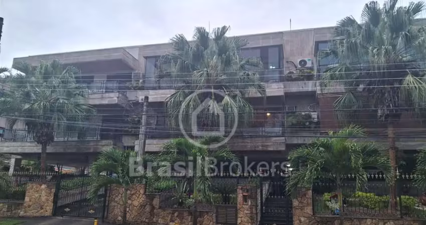 Maravilhoso apartamento a venda em condomínio fechado