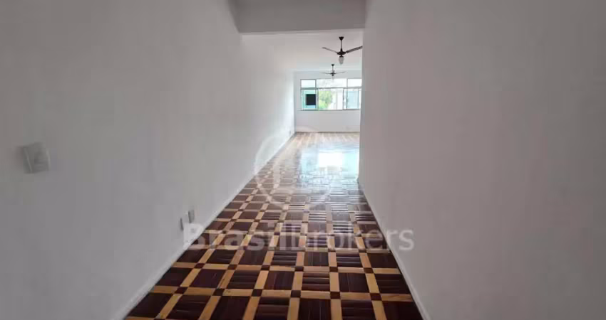 Apartamento na praia da bandeira com 3 quartos (1 suíte) - elevador e vaga